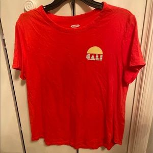 Old navy tshirt